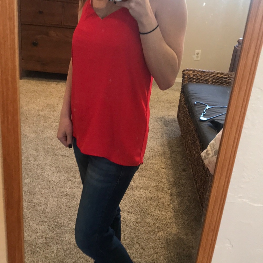 Reversible red and pink spaghetti strapped tank